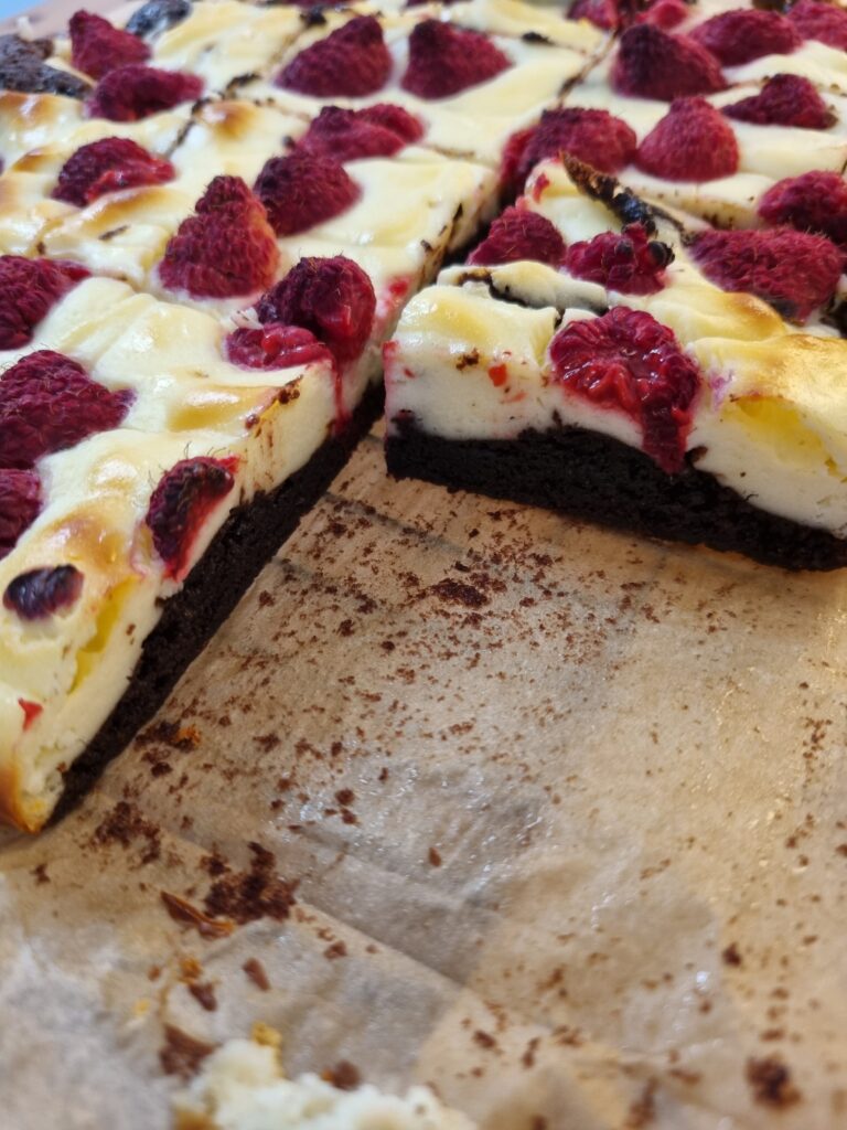 Raspberry Cheesecake Brownies