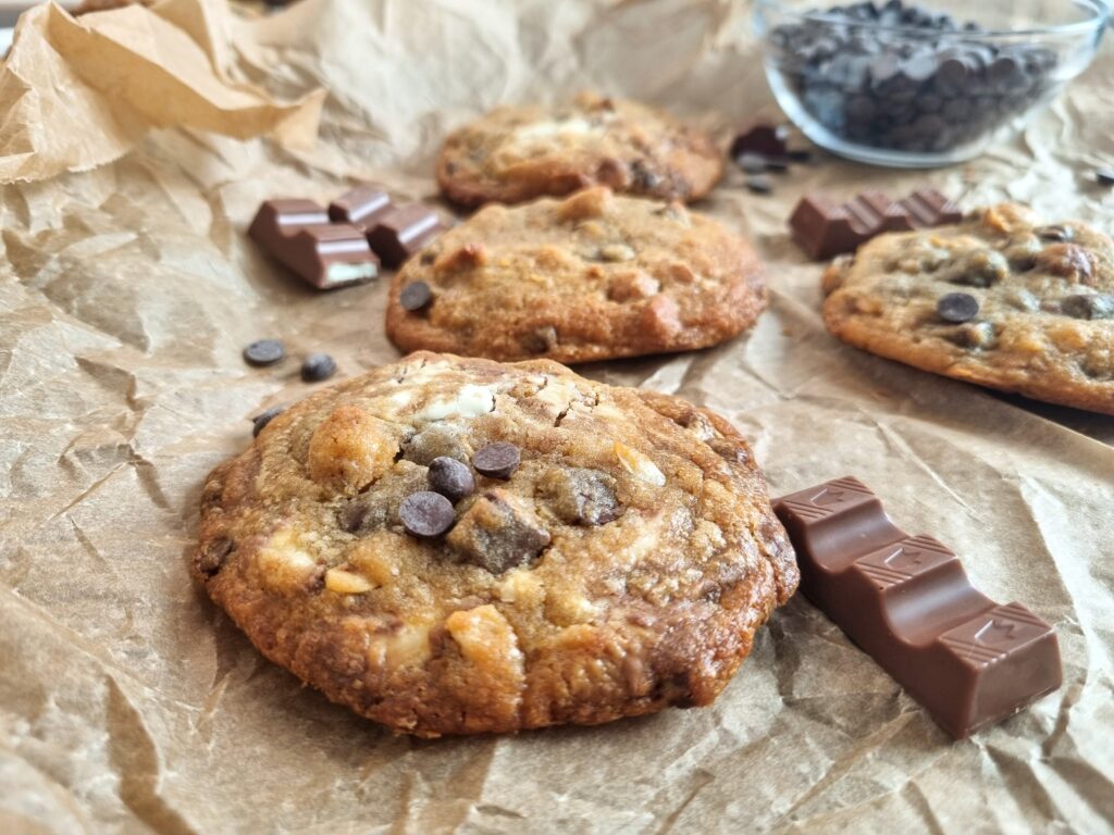 Kinder Hazelnut Chocolate Cookies